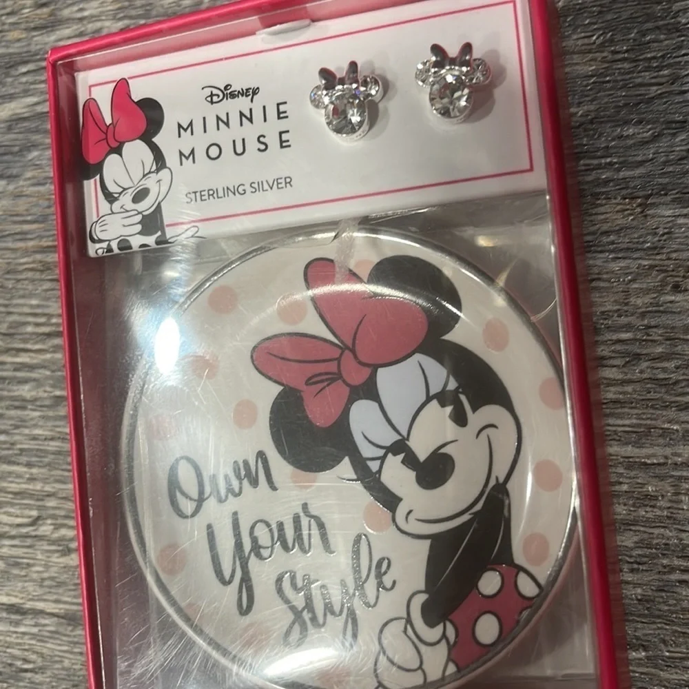 Disney Minnie Mouse sterling silver earrings